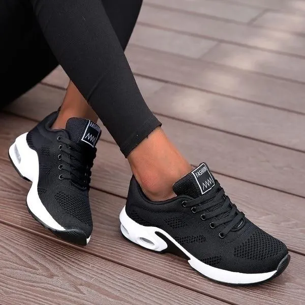 Amy - The most comfortable orthopedic sneakers of 2024!