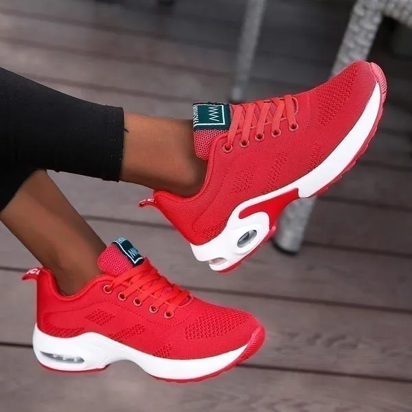 Amy - The most comfortable orthopedic sneakers of 2024!