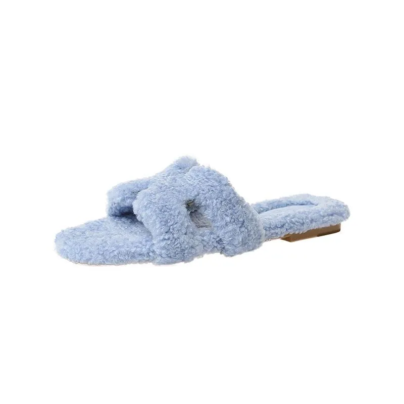 Cozy & Chic Faux-Fur Sheep Slippers