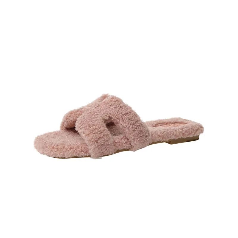 Cozy & Chic Faux-Fur Sheep Slippers