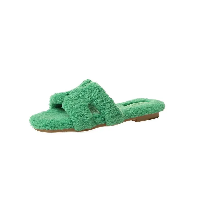 Cozy & Chic Faux-Fur Sheep Slippers