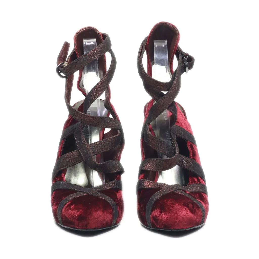 Guess High-Heel Sandals Suede Maroon Colour For Women